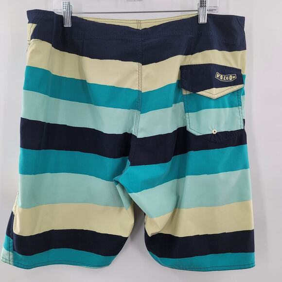 Volcom Men's Swim Board Shorts Size 38 Striped Stretch - Picture 2 of 5